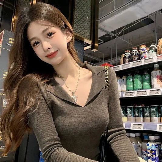 Pure Desire Style Design Thin Base Knit Sweater for Women's Slim Fit Long Sleeved Top for Spicy Girls